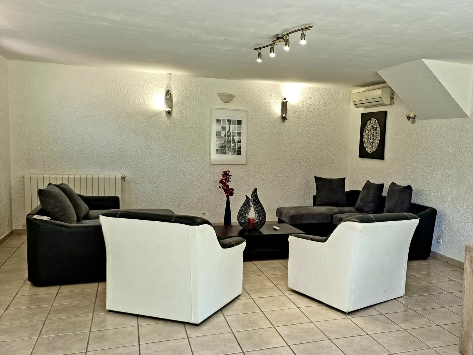 Villa 170M2 Avec Piscine Parc Des Calanques 15 Min Velodrome 马赛 外观 照片